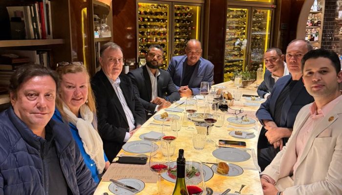 Reunião Rosewood São Paulo